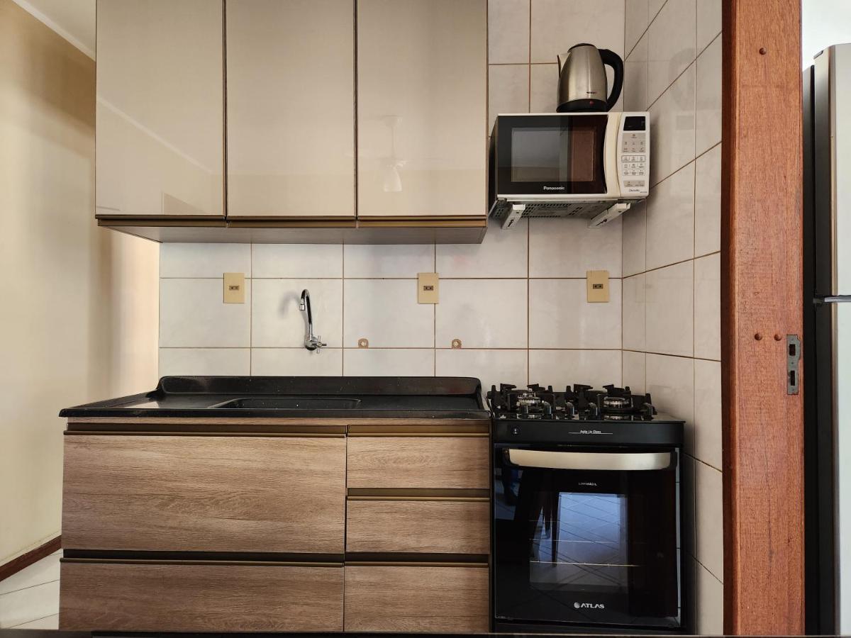 Apartamento 2 Quartos A 200mts Central, Garagem, Churrasqueira, Wi-fi 90 Mbps, Pet Friendly *